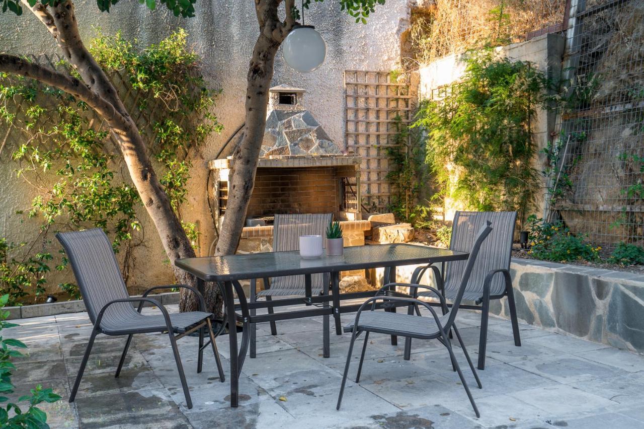 Chroma Lodge Rafina Екстер'єр фото