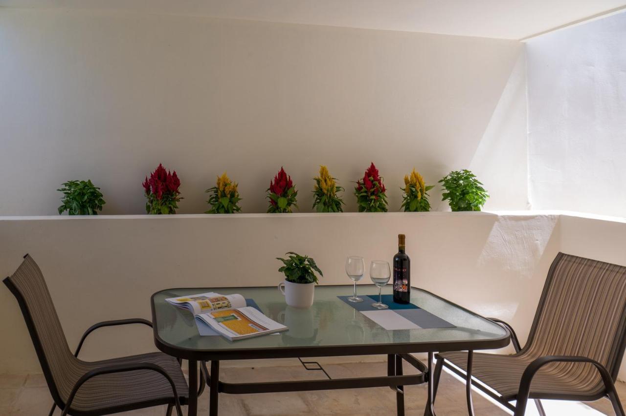 Chroma Lodge Rafina Екстер'єр фото
